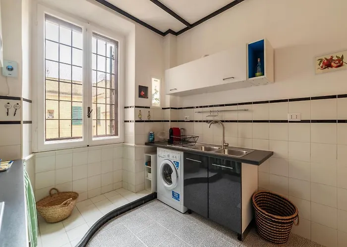 Guesthost - Trastevere Delightful