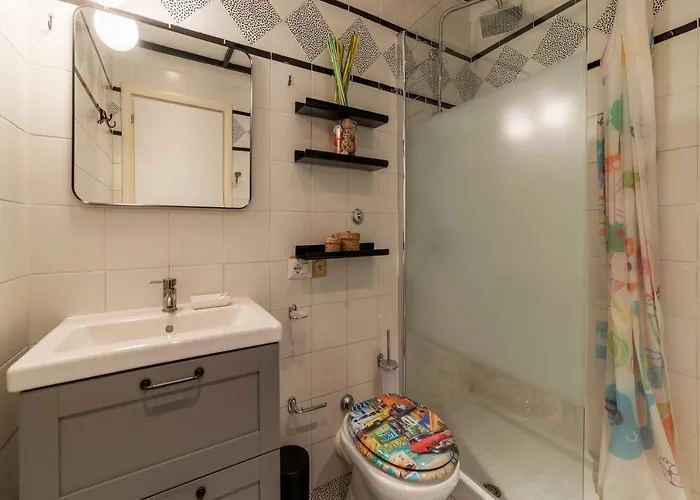 Guesthost - Trastevere Delightful