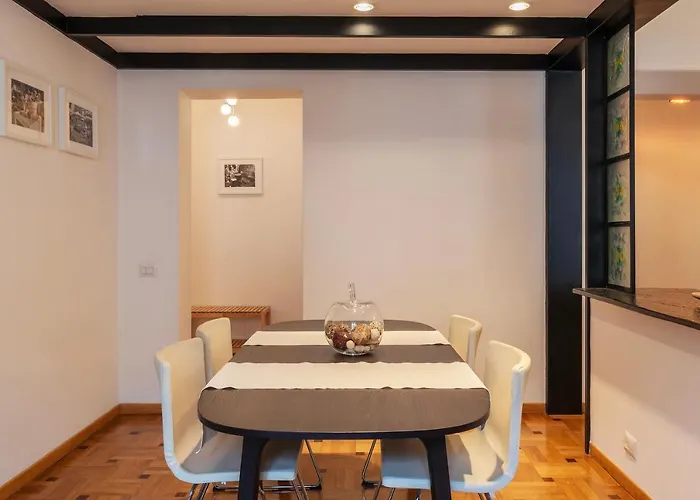 Guesthost - Trastevere Delightful